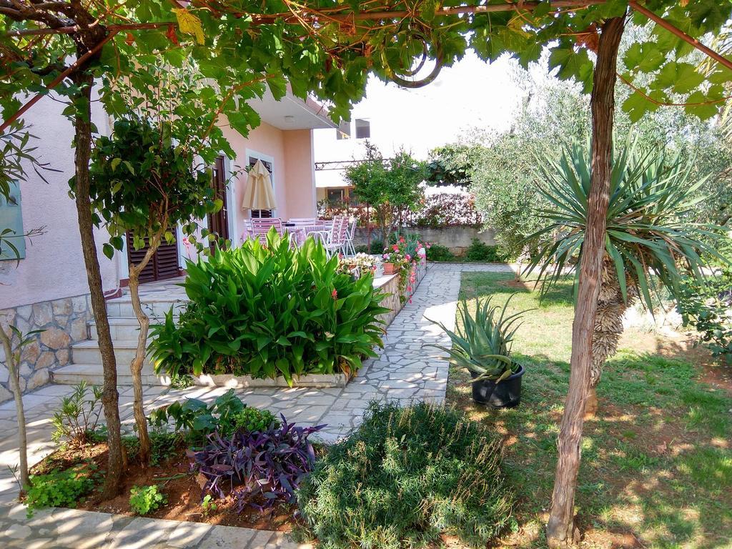Apartment Gracijana Пореч Екстер'єр фото